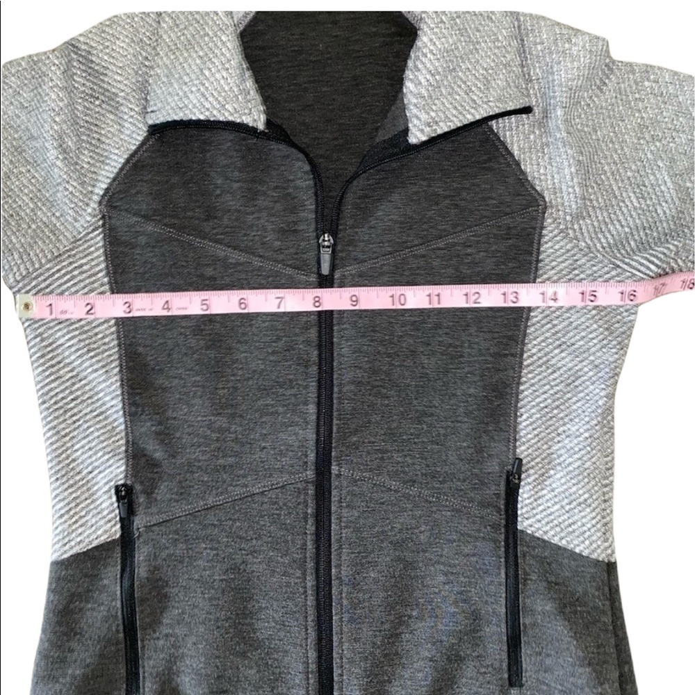 Champion Grey Runner Long Sleeve Zip Up XS - Picture 11 of 11